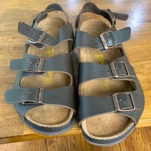 Black three strap back strap Birkenstock’s